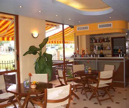 Hotel Strinava 3*